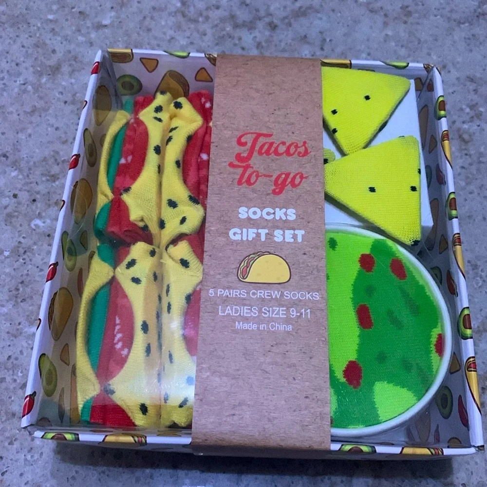 New “Tacos To Go” Crew Socks - 5 Pair